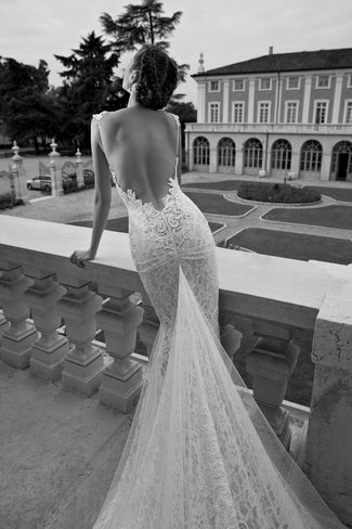 Berta-Winter-2014-Bridal-Collection-10